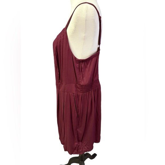 Torrid Challis Romper in burgundy women’s sz 1 1X 14/16 new nwt - Picture 6 of 12